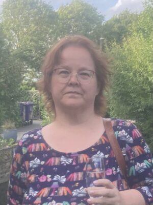 Headshot of Carol Tierney